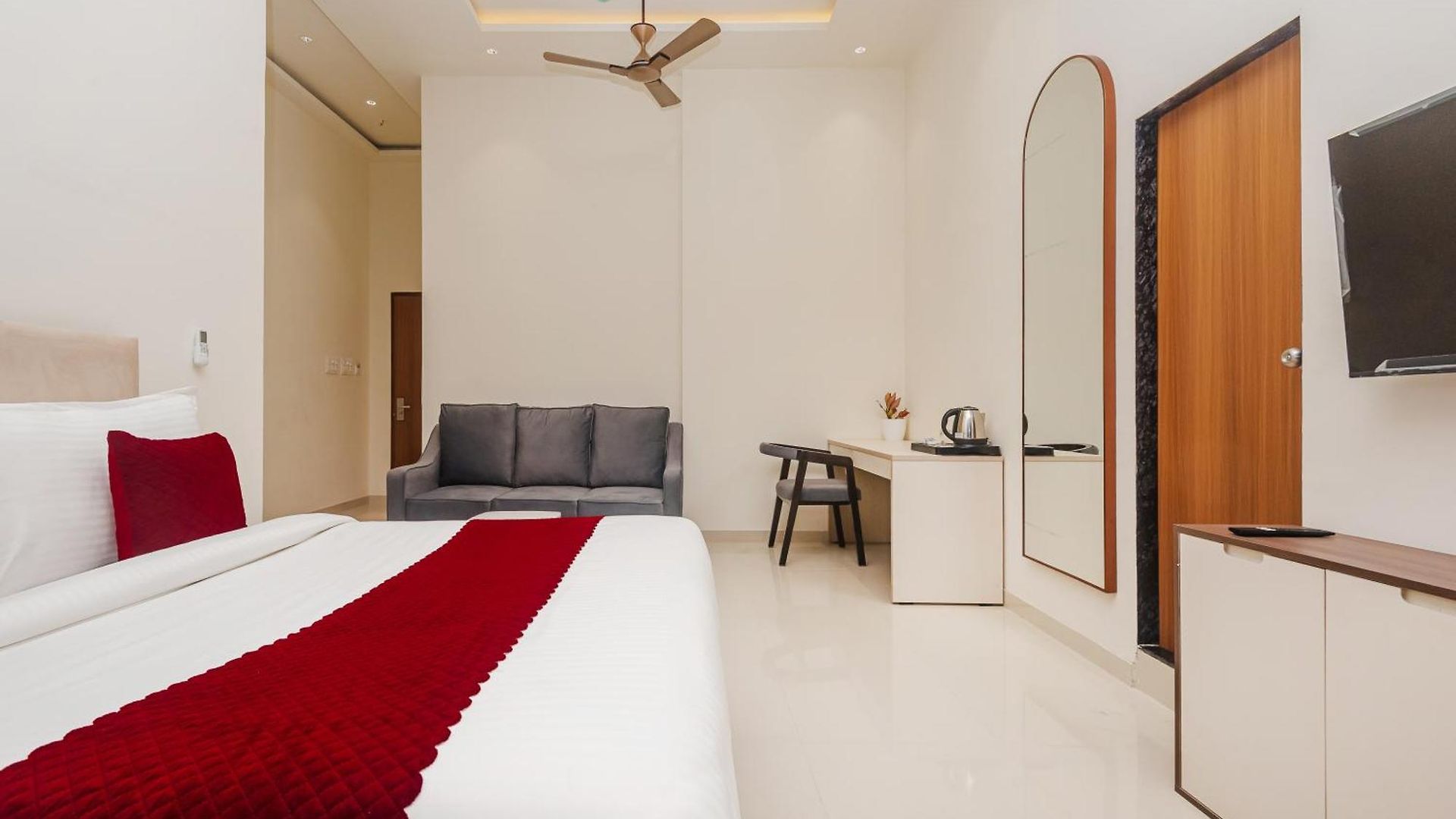 Hotel Hsquare Prime 2*