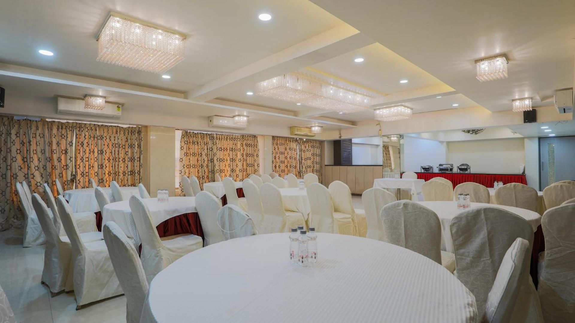 Silver Near Airport Hotel Mumbai