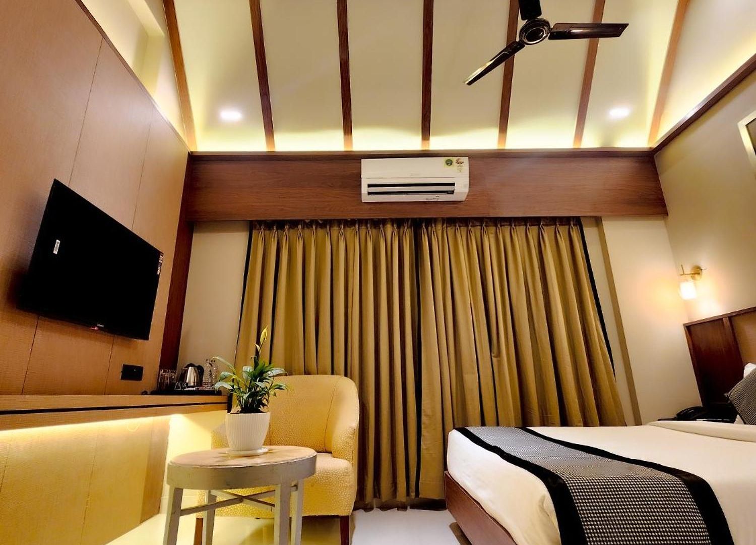 The Falcon - Clare Road Hotel Mumbai