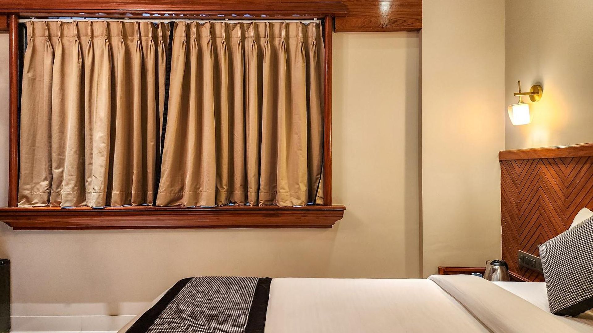 The Falcon - Clare Road Hotel Mumbai
