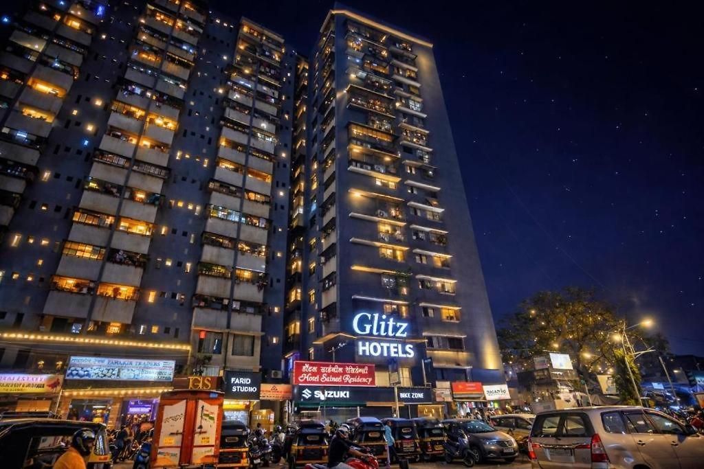 Hotel Glitz Saineel - Juhu