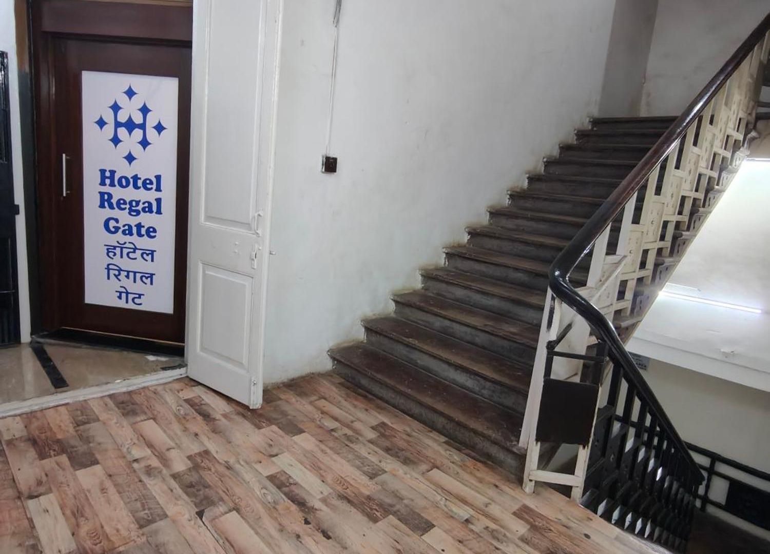 Regal Gate Hotel