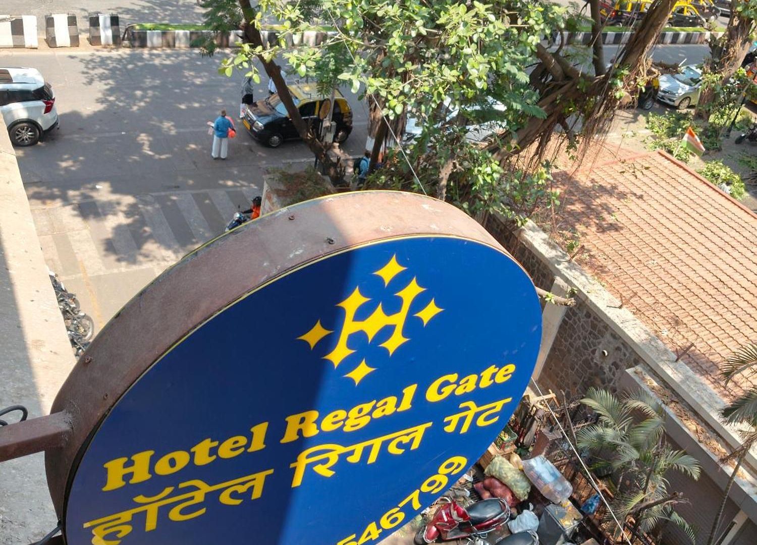 Hotel Regal Gate 3*