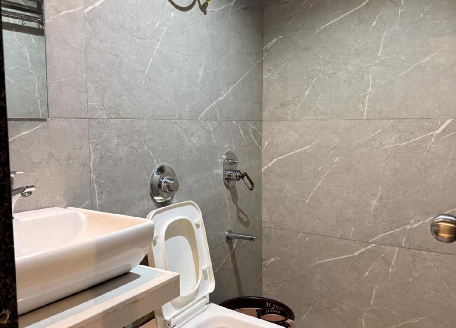 Hotel Kurla 2*