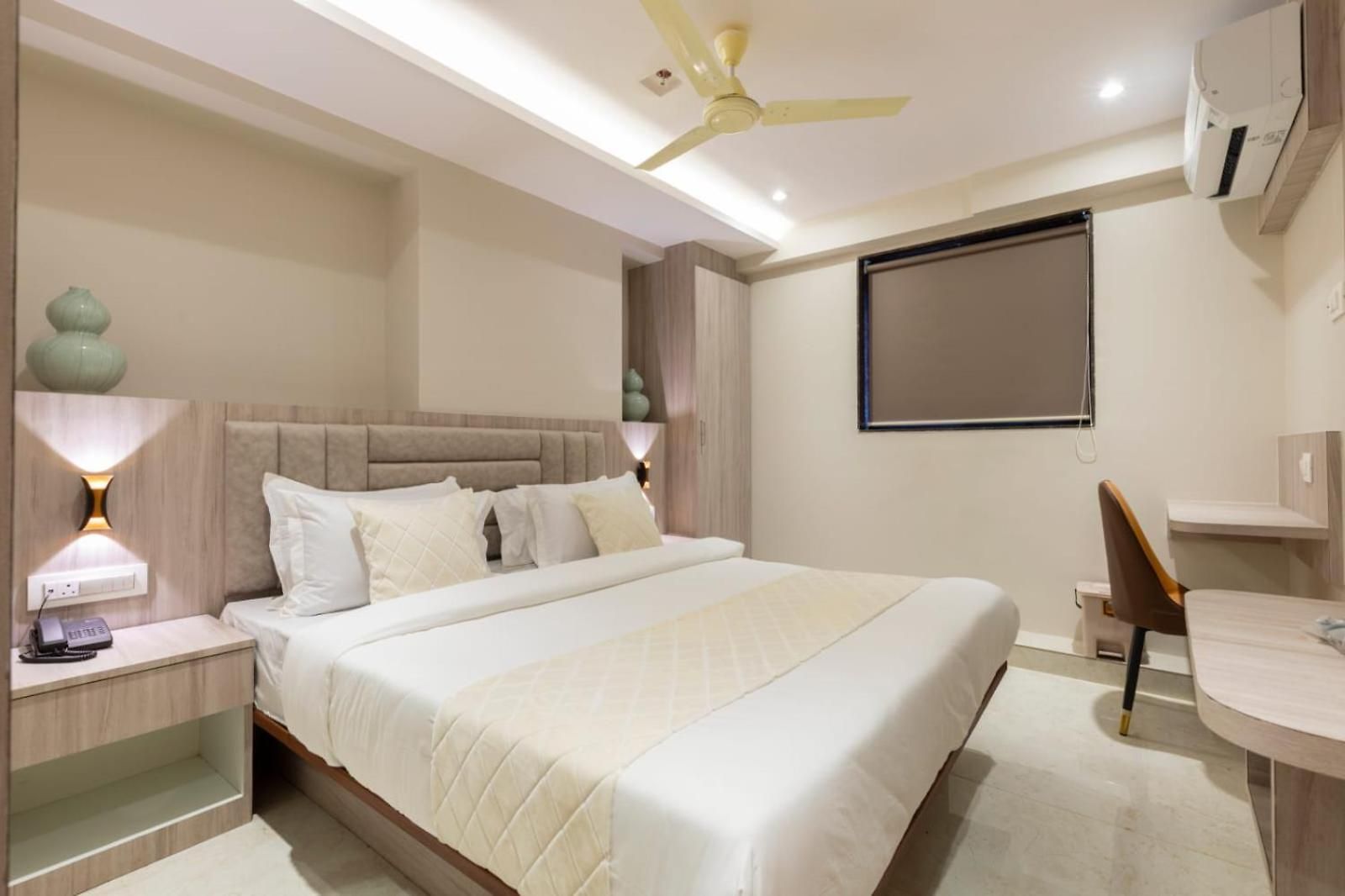 Hotel Kurla