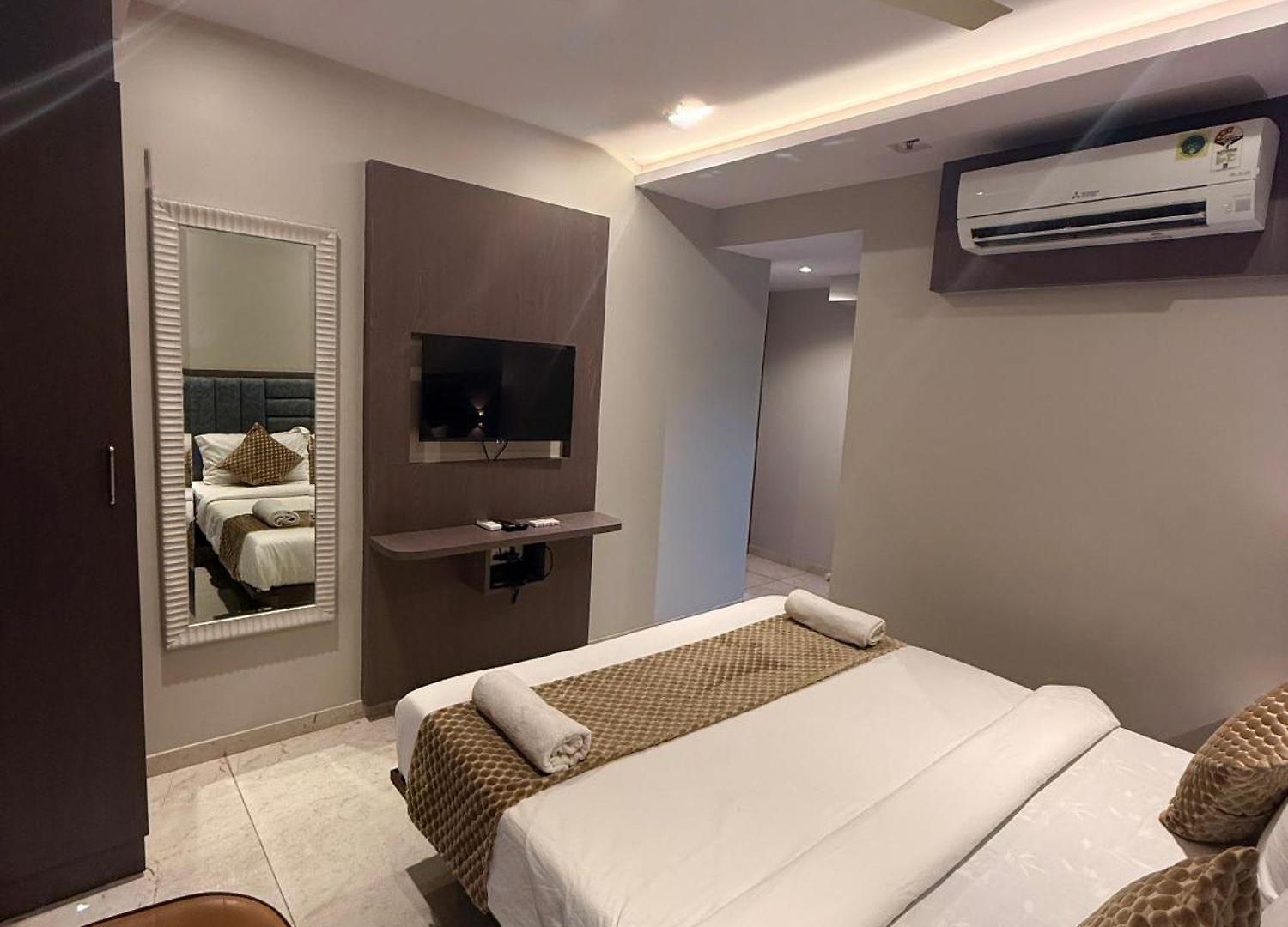 Hotel Kurla Mumbai
