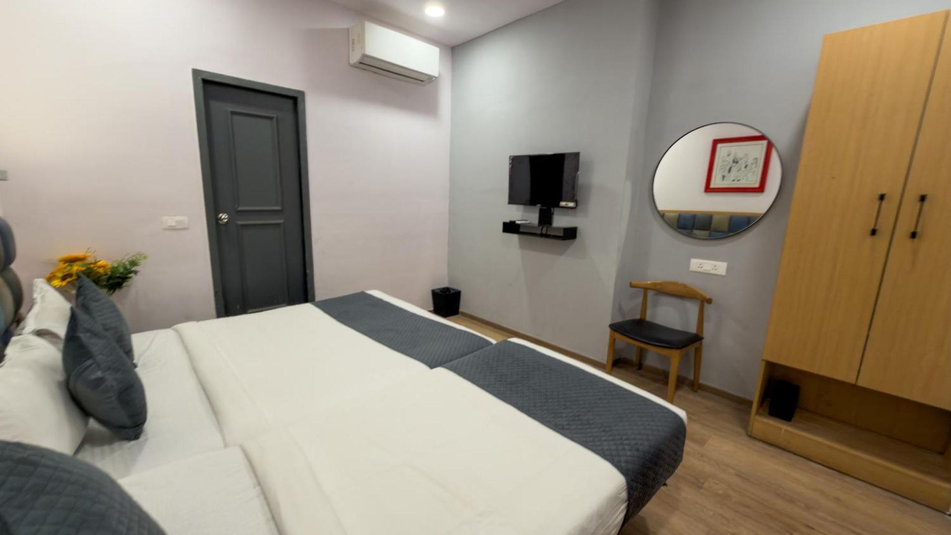 Avenue Hotel 3*