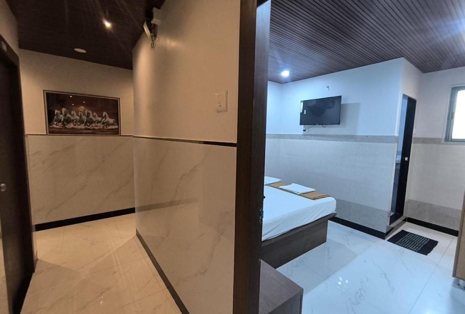 Hotel Atithi Residency