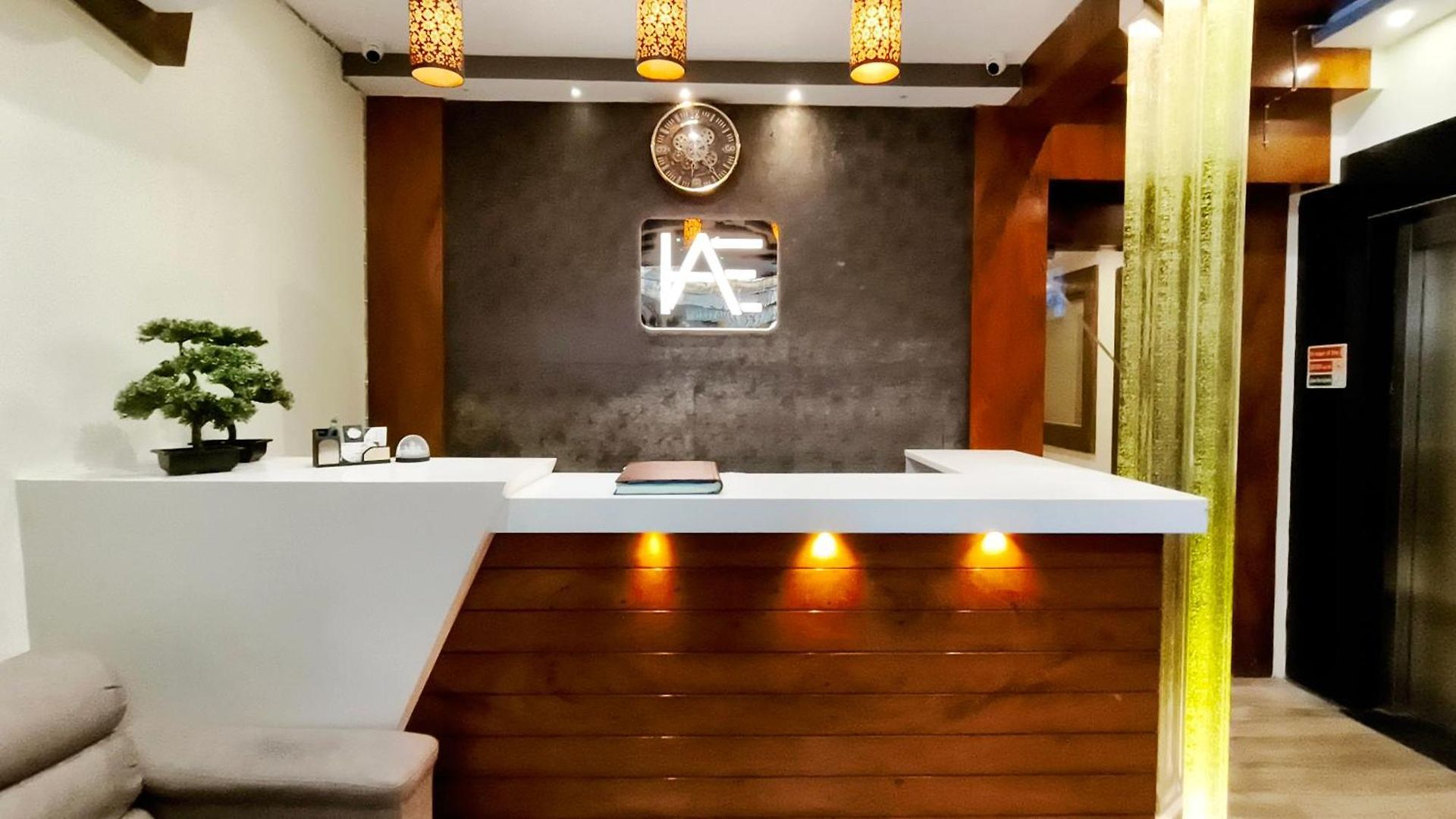 Amber Edition - Hotel Mumbai