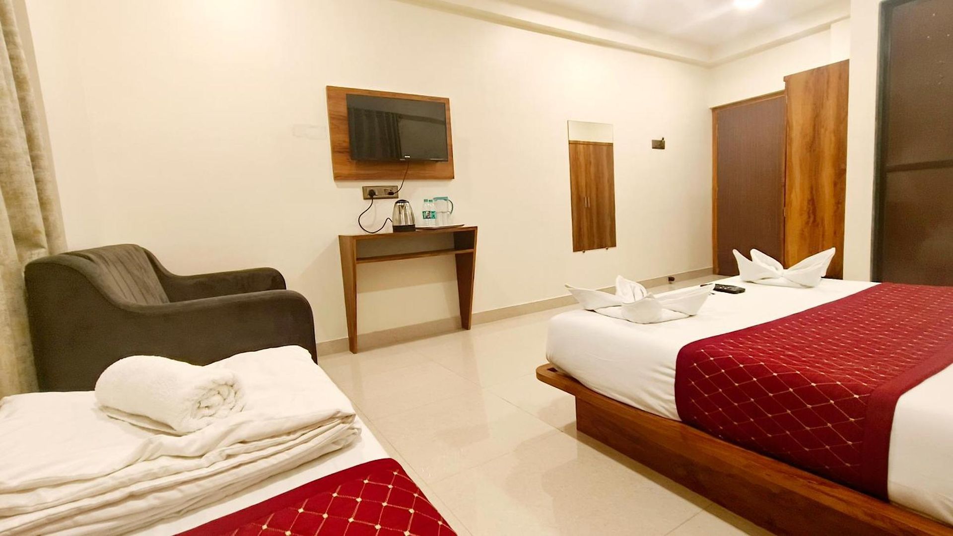 Edition Blue Hotel