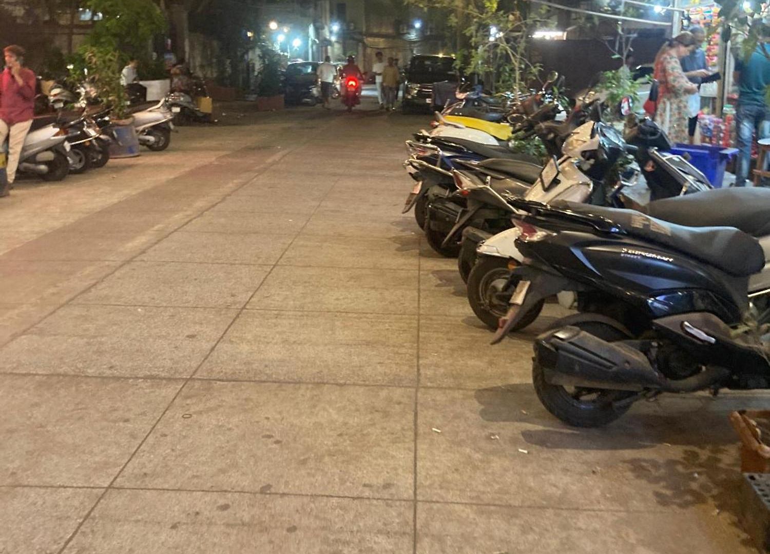 Grants Residency Colaba 2*