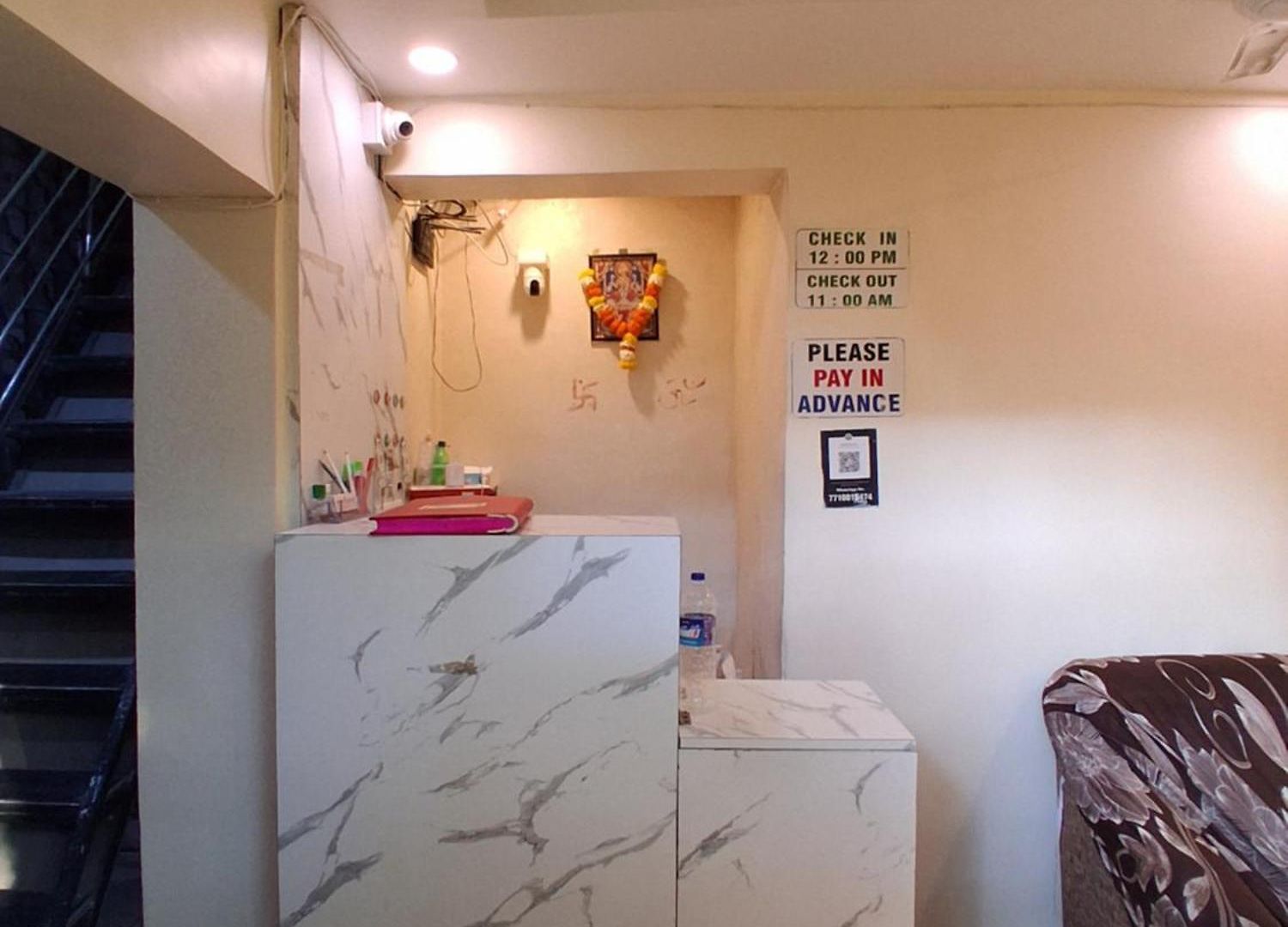 Amber Empire Parle Near Domestic Airport 2* Mumbai