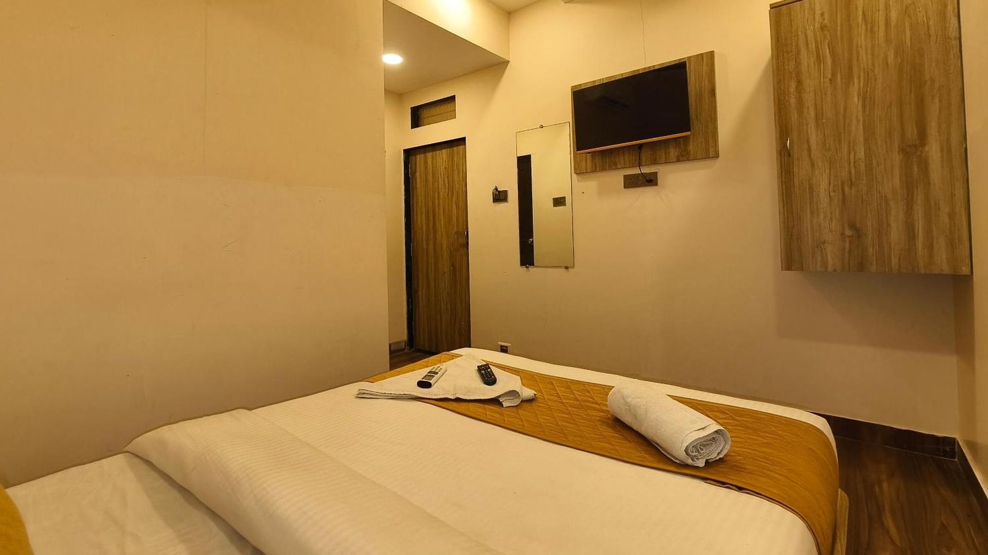 Fabhotel Pride Suitz * Mumbai