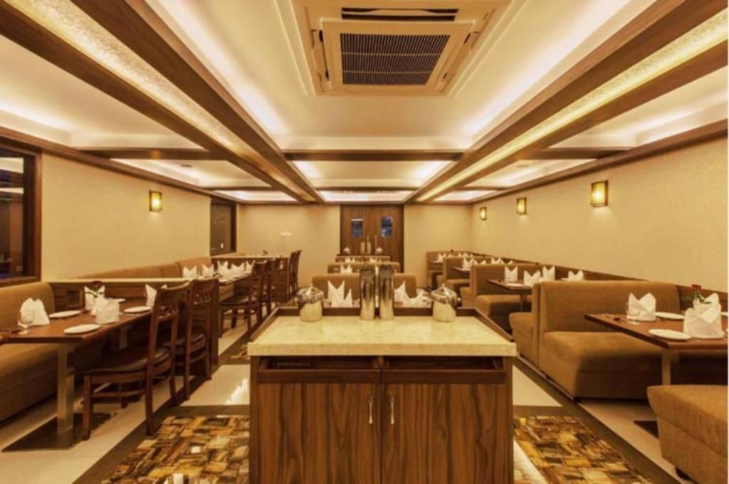 Anantha Executive Hotel 3*
