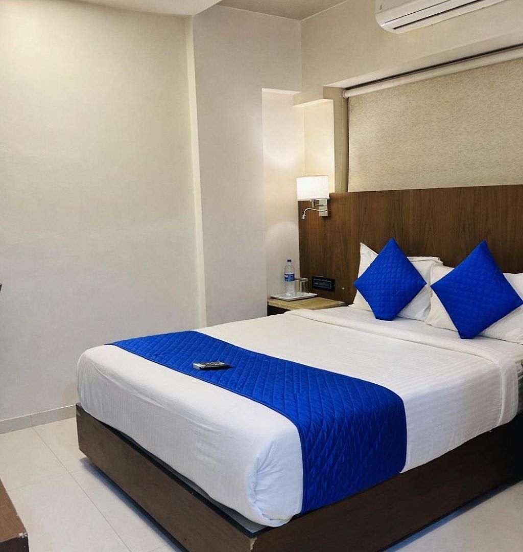 Indore Palace Nagpada 3* Mumbai