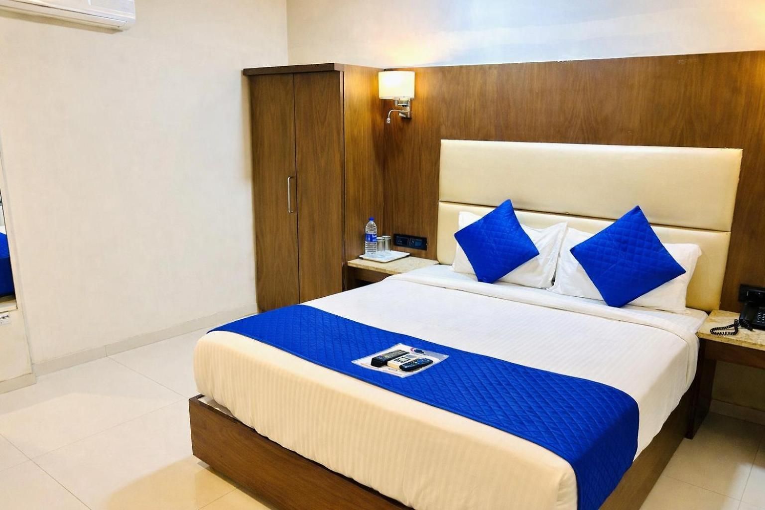 Hotel Indore Palace Nagpada 3*