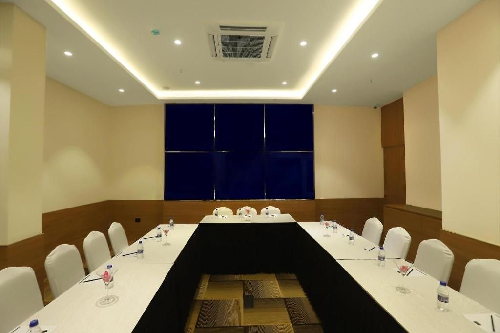 Aralia A Business Hotel, Midc Mumbai