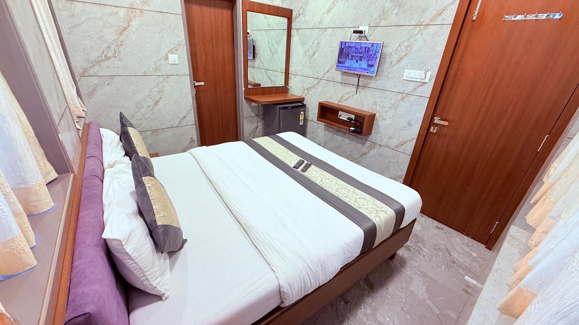 Hotel Shiv Sagar - Only For Indian Nationals Mumbai