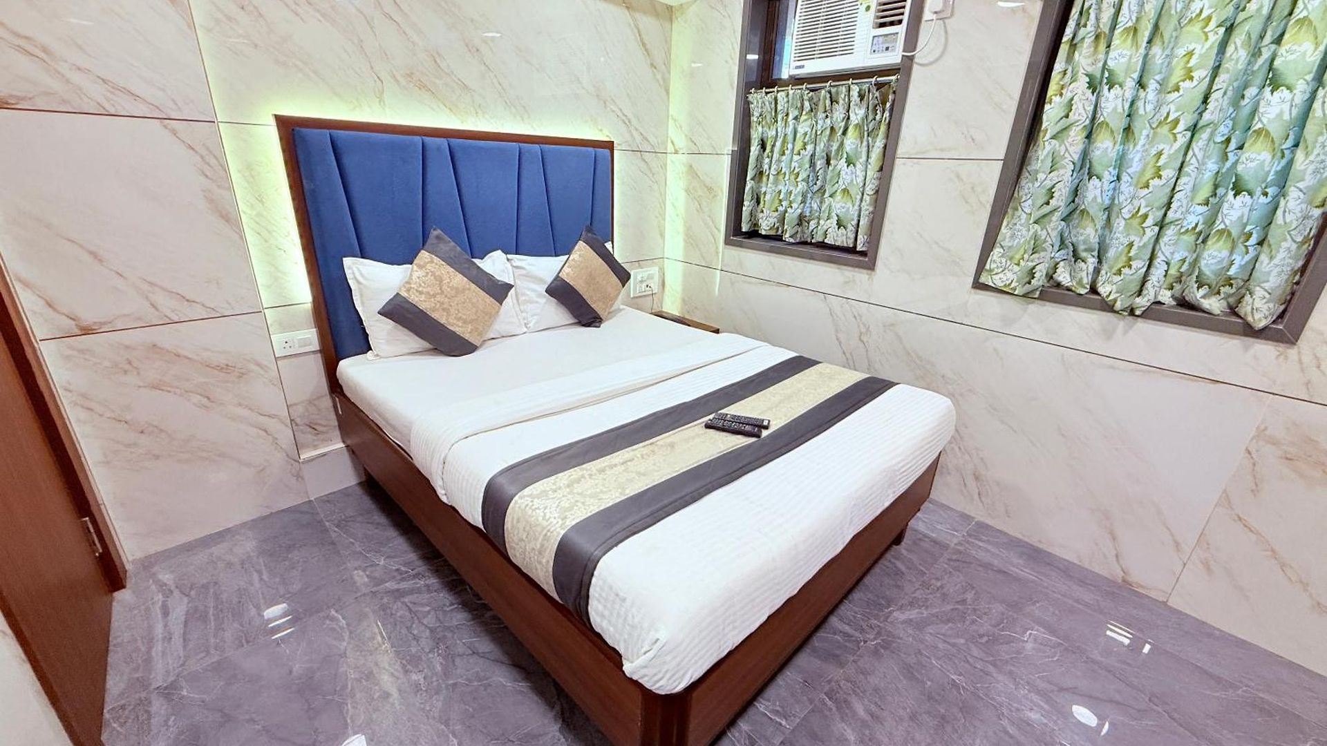 Hotel Shiv Sagar - Only For Indian Nationals Mumbai