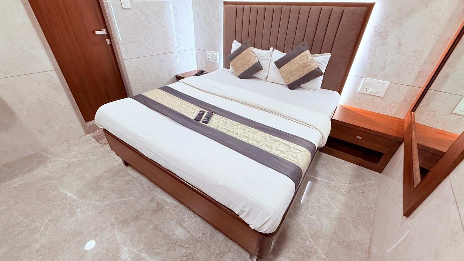 Hotel Shiv Sagar - Only For Indian Nationals