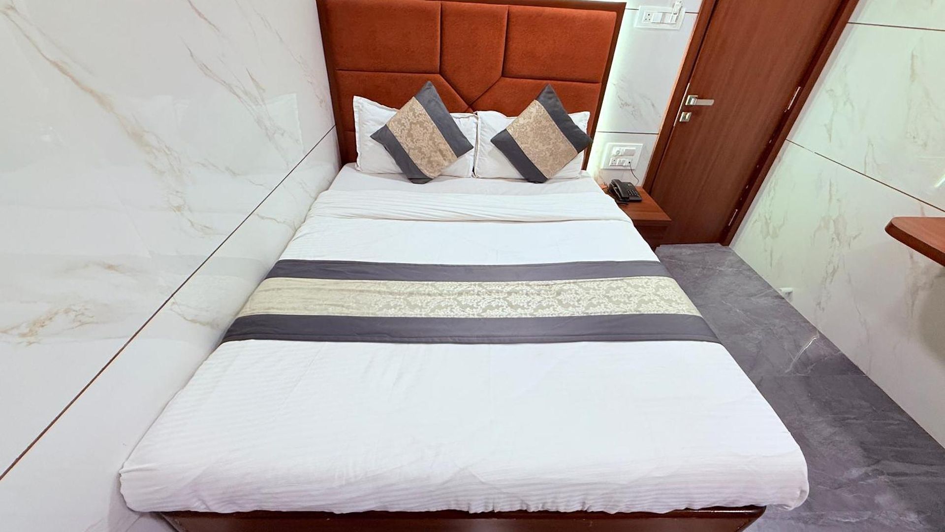 Shiv Sagar - Only For Indian Nationals Hotel Mumbai
