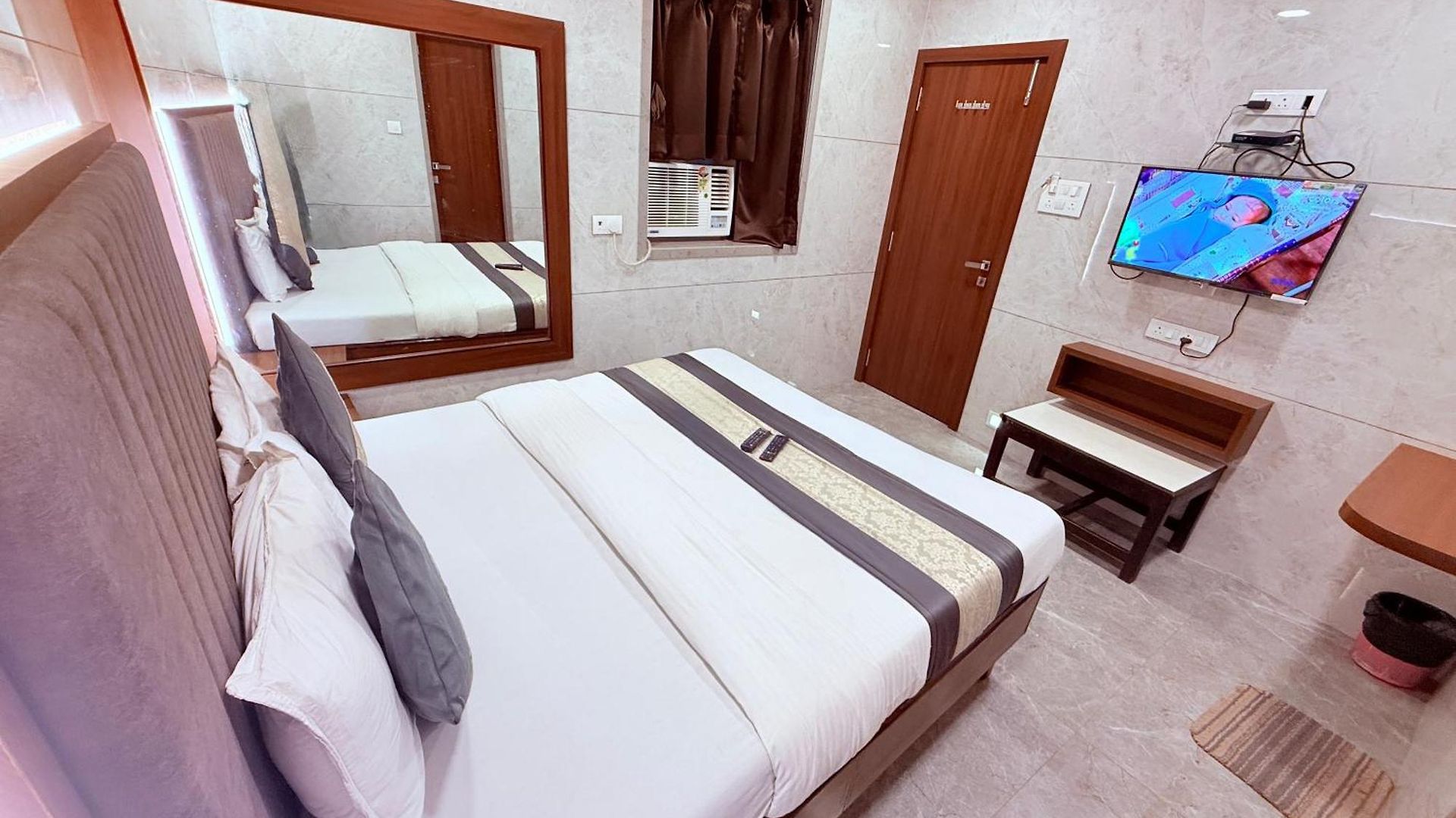 Shiv Sagar - Only For Indian Nationals Hotel Mumbai