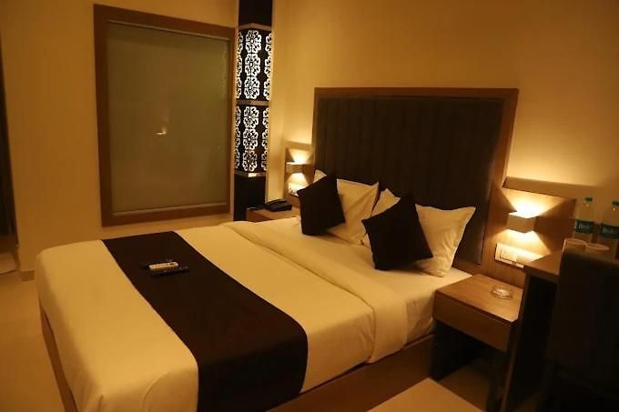 Nook 2* Mumbai