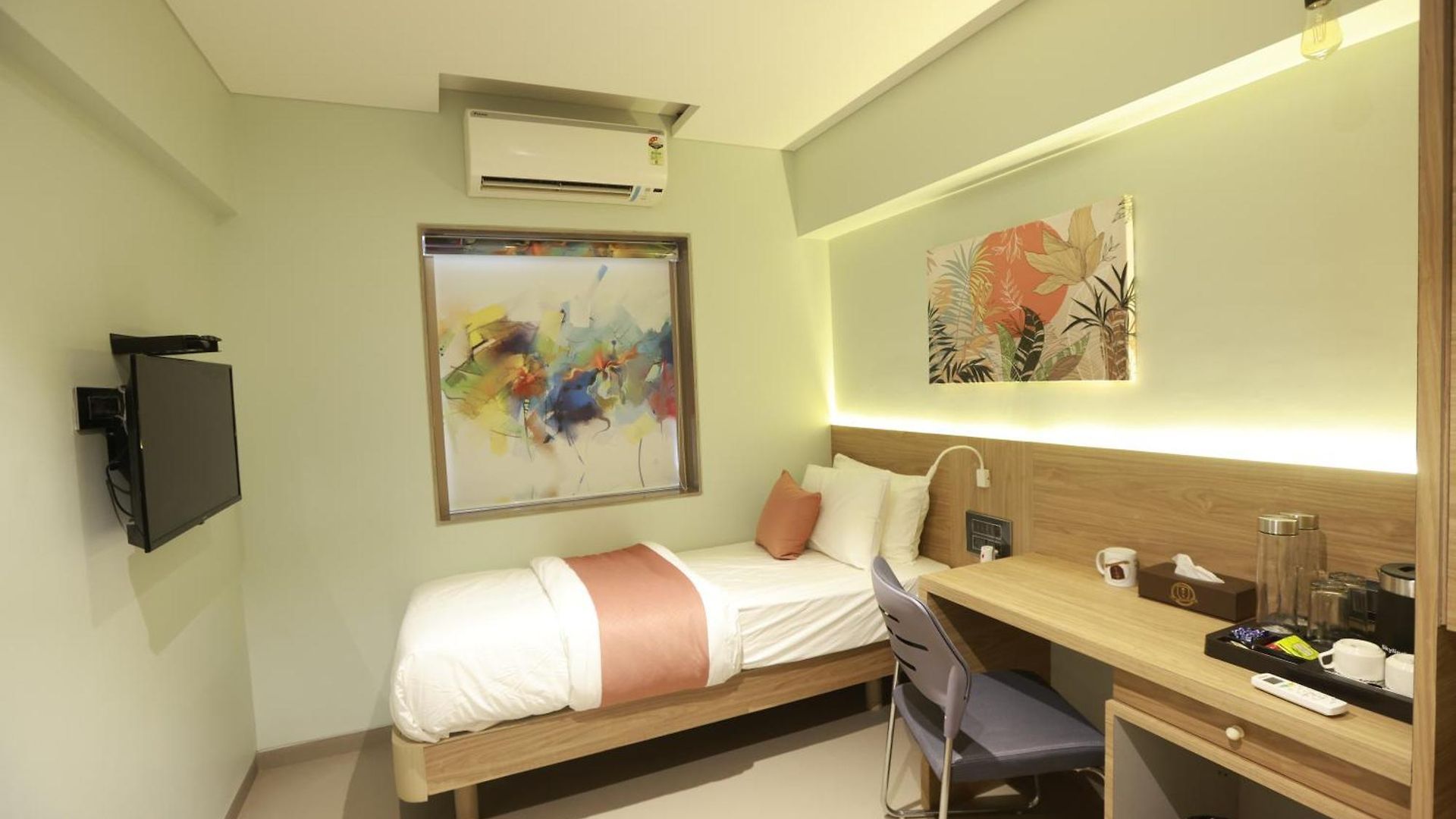 The Bohoo 99 Nr International Airport Hotel
