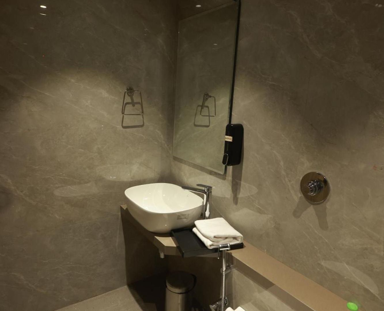 Hotel The Bohoo 99 Nr International Airport 3*