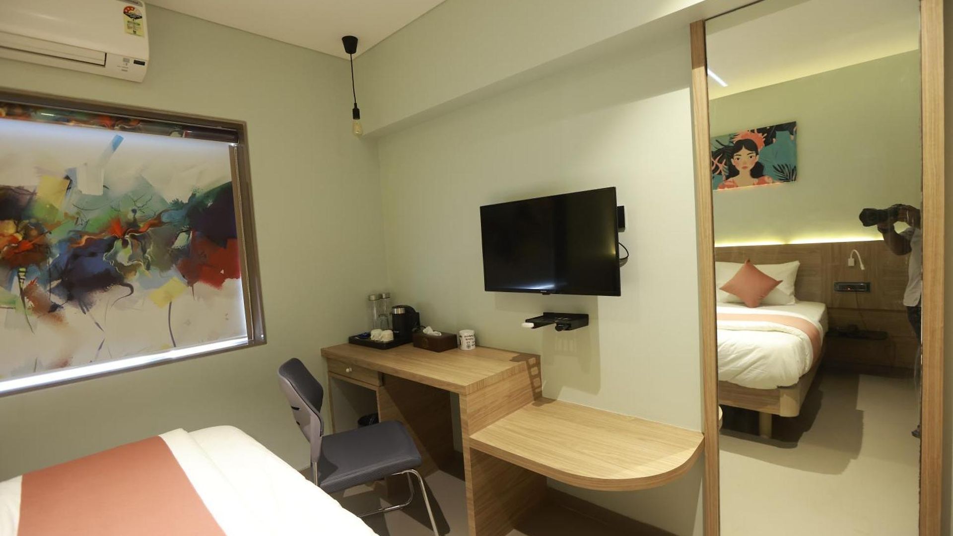 Hotel The Bohoo 99 Nr International Airport