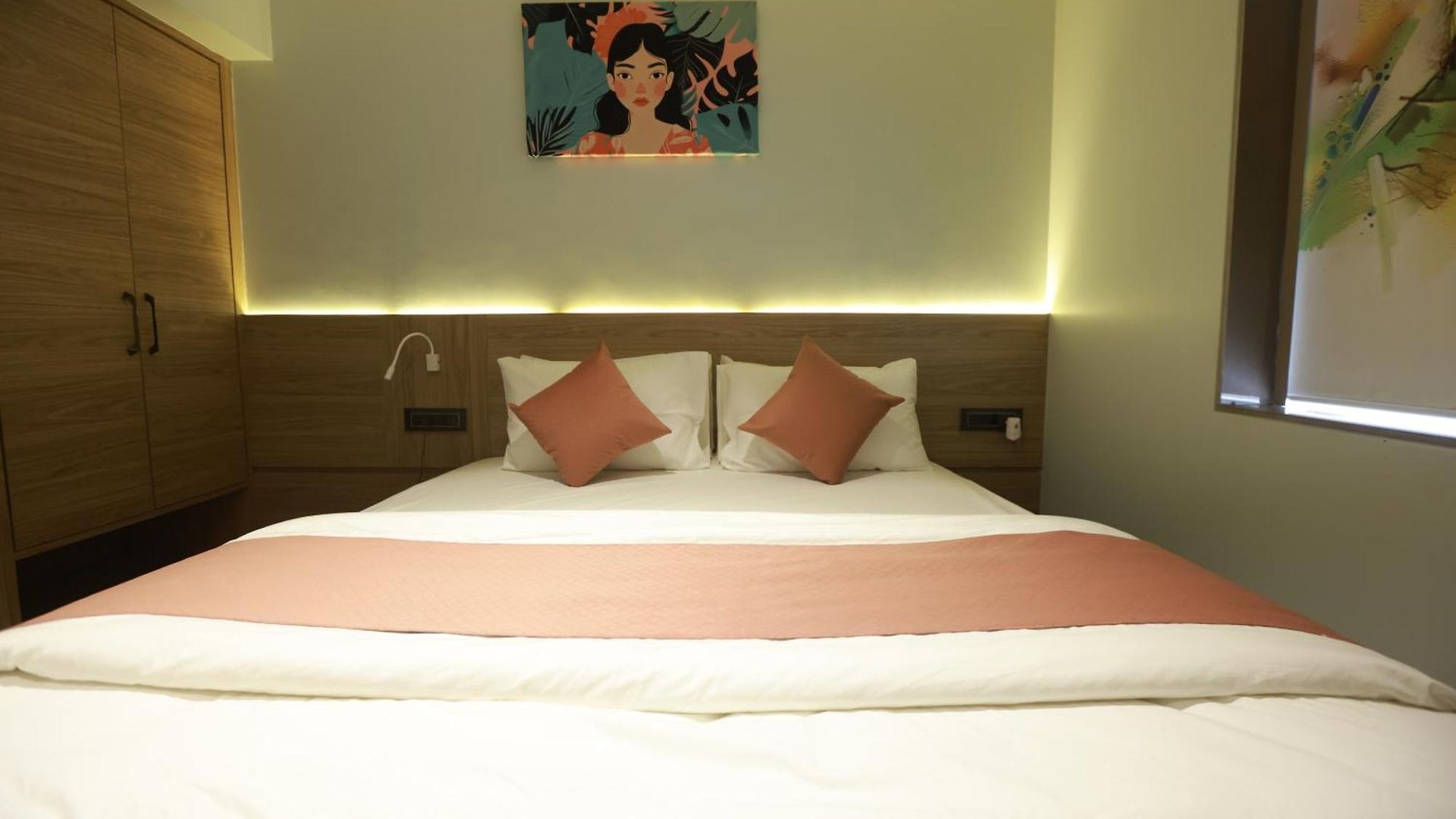 Hotel The Bohoo 99 Nr International Airport Mumbai
