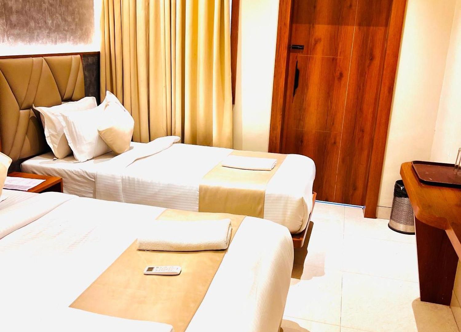 Apsara - Nearj J Hospital Hotel 3*