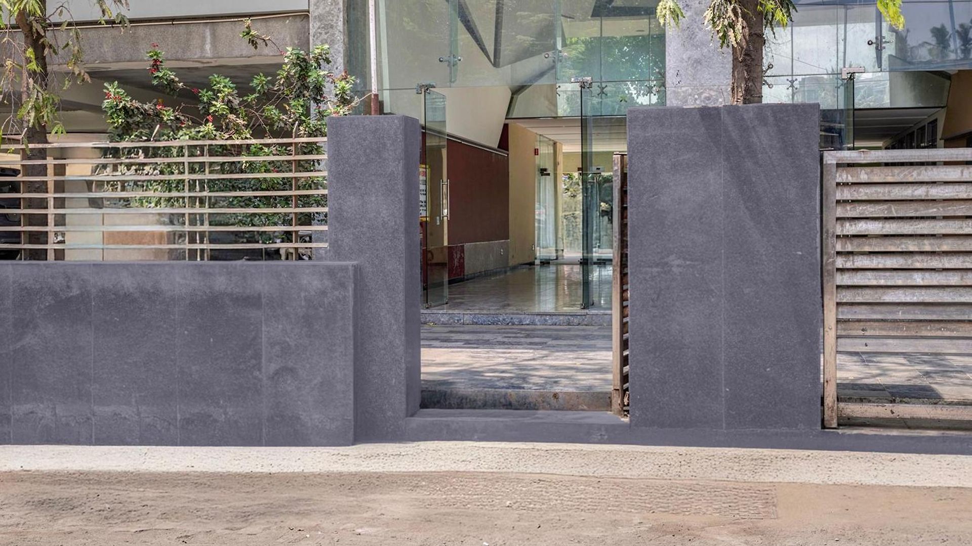 Townhouse Midc Andheri Formerly Royal International 4*