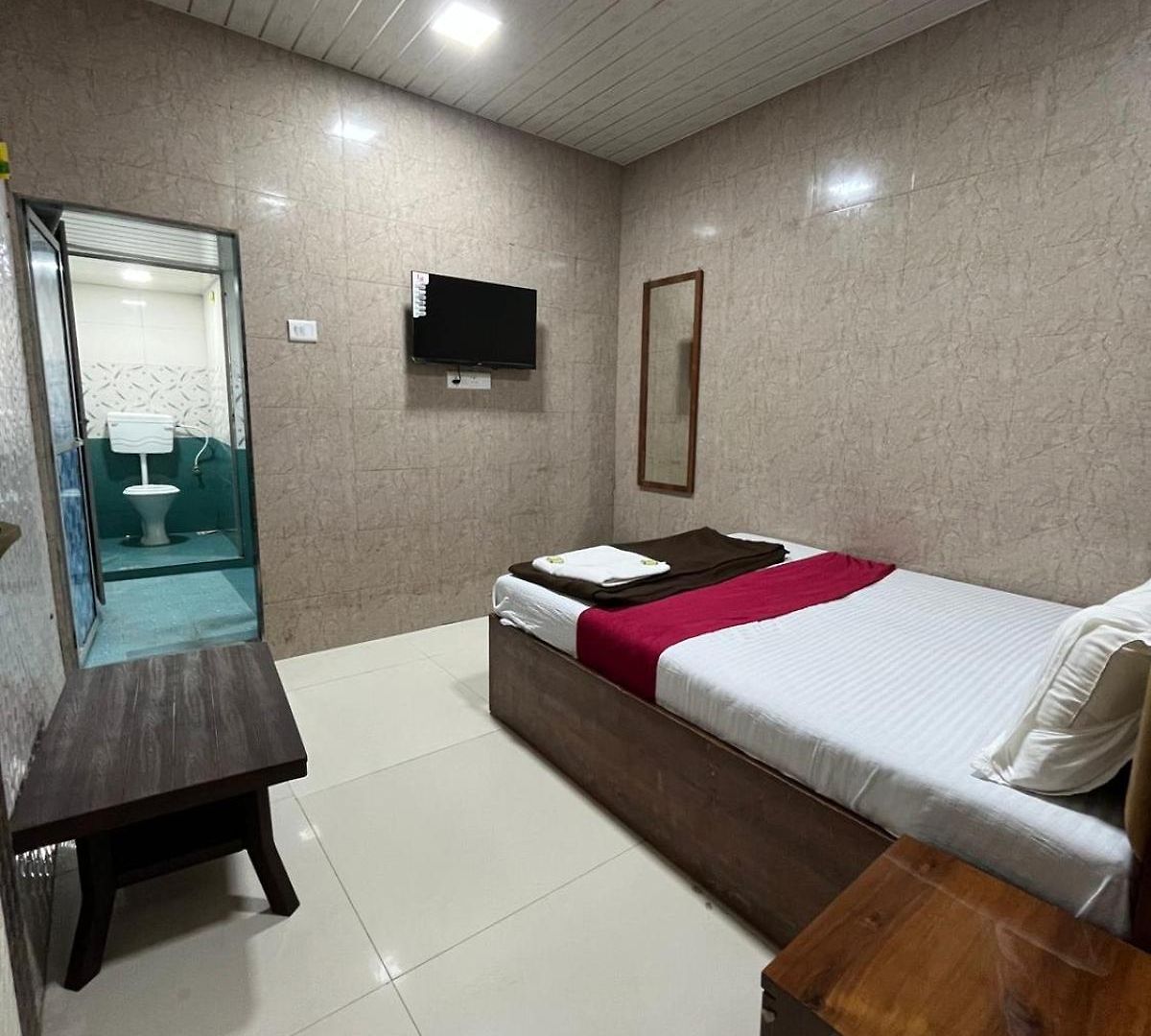 Golden Takshila Andheri East Mumbai