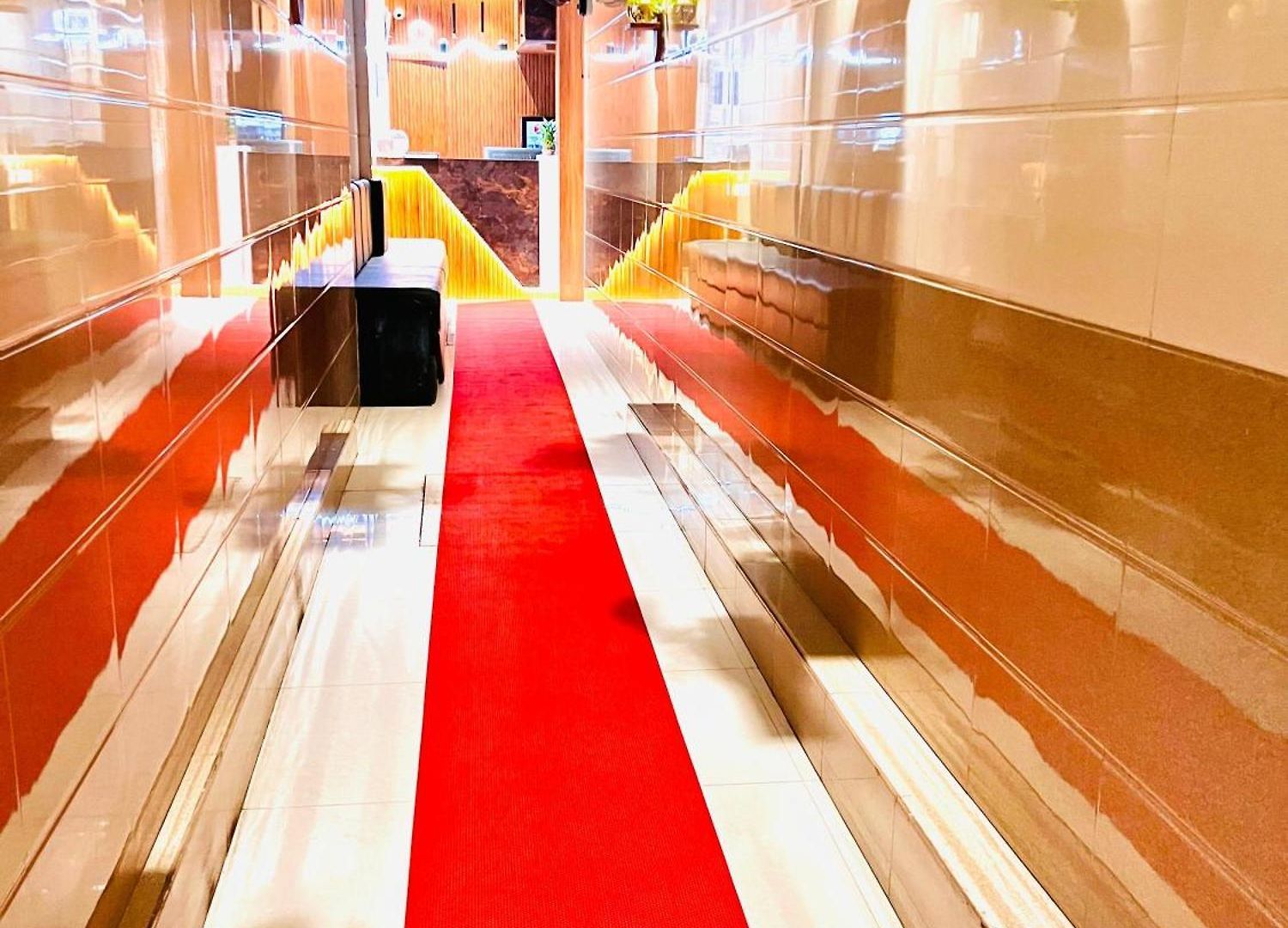 Hotel Apsara - Nearj J Hospital 3*