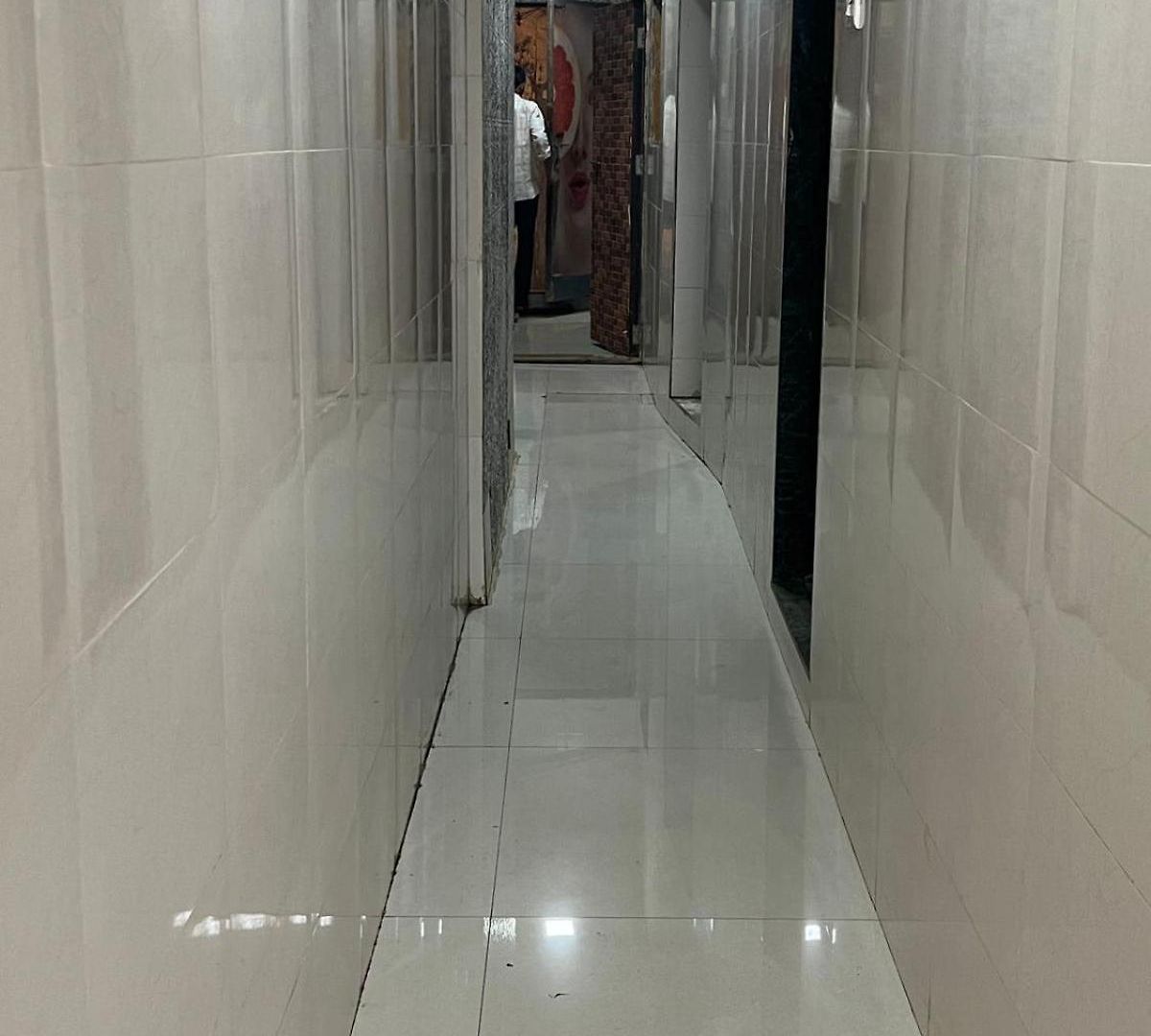 Golden Takshila Andheri Hotel Mumbai