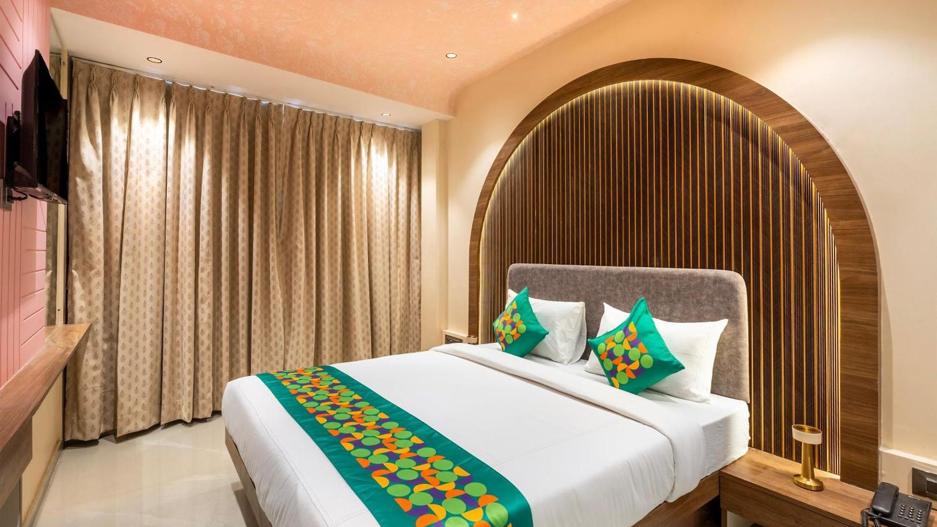 Hotel Treebo Gateway Mansion Mumbai