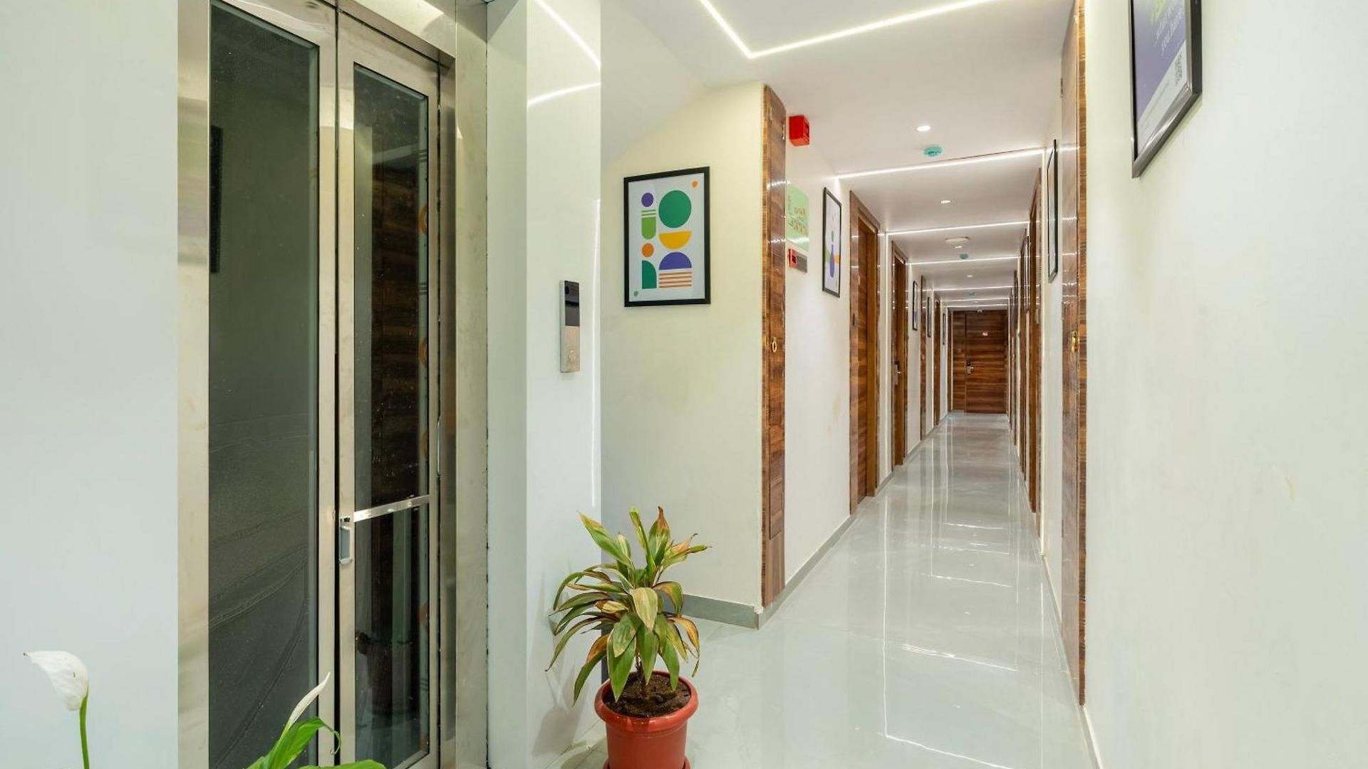 Treebo Gateway Mansion Hotel Mumbai