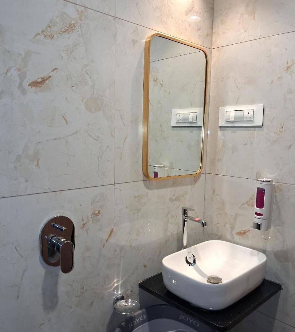 Hotel Le Glance & Mumbai