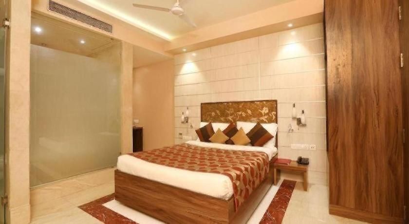 Hotel Metro - The Executive 3*