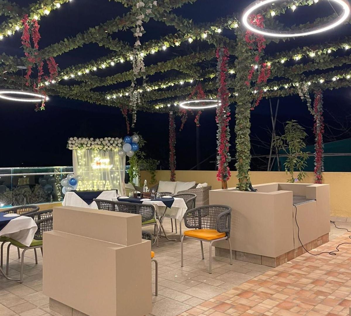 La Fenice Madh Island Hotel