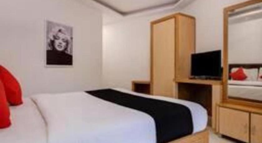Capital O 77295 Bansidhar Bhuvan Hotel