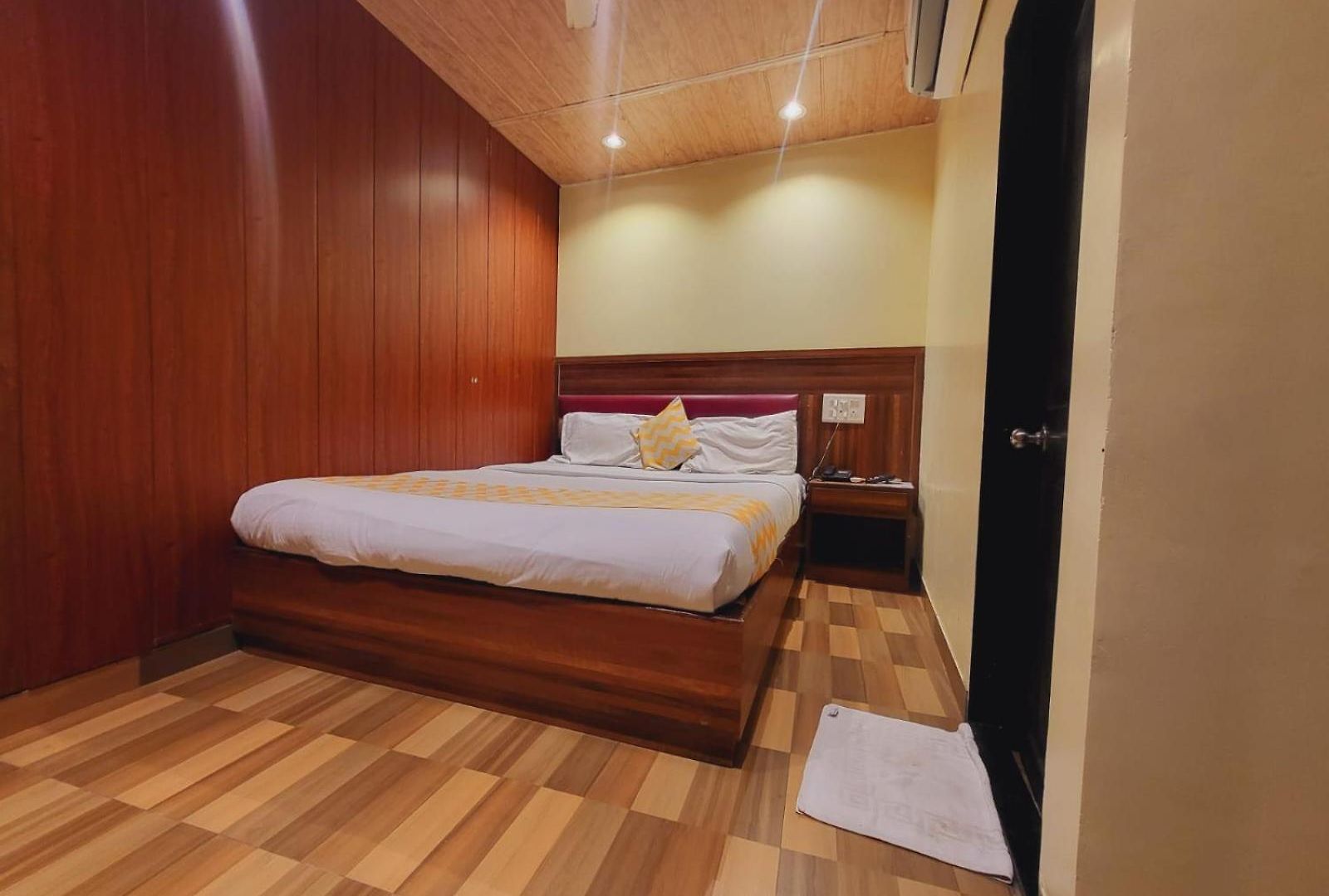 Airport Residency Guest house