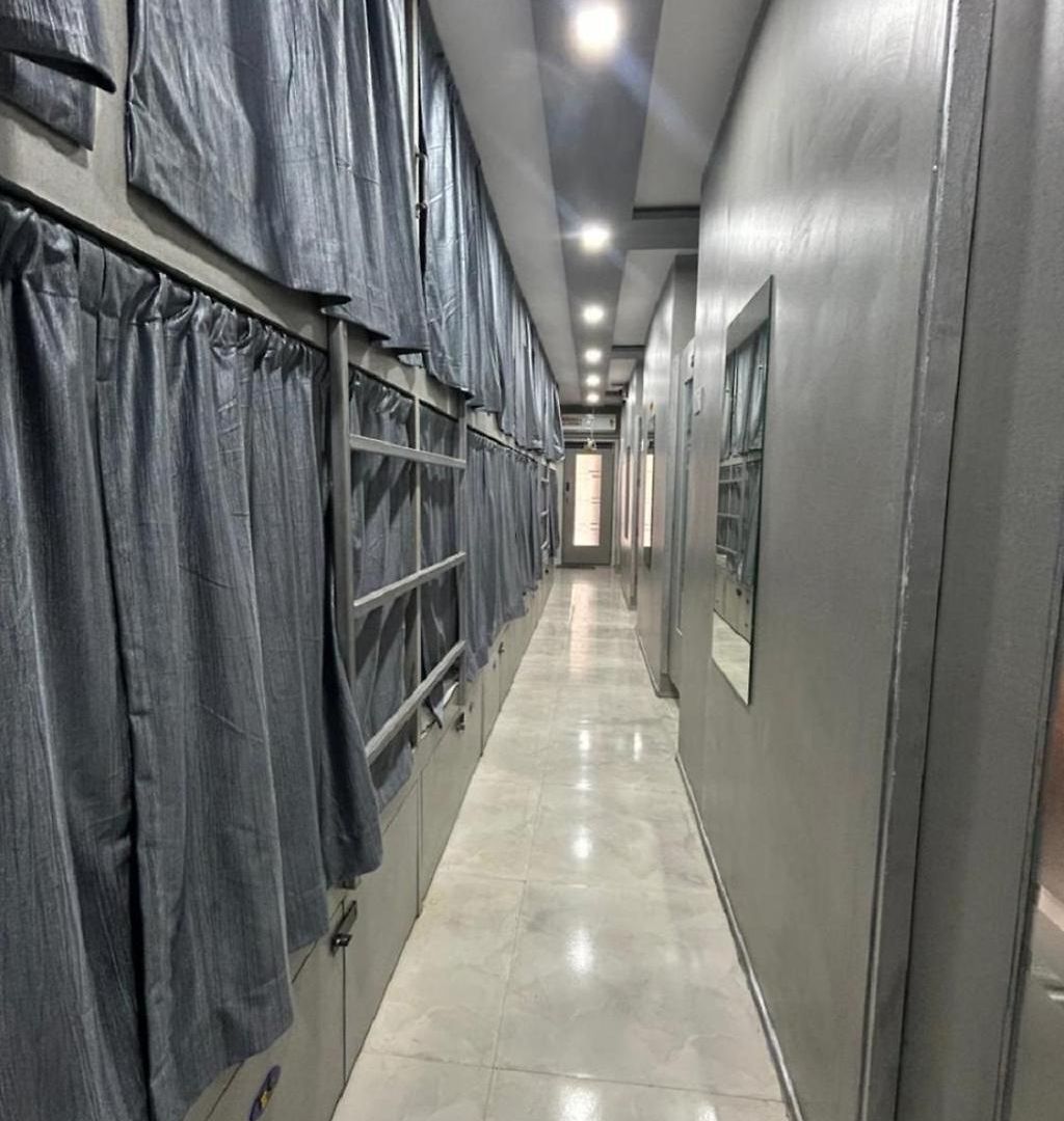 Hostel Merhaba And Pg Near Seven Hill Hospital