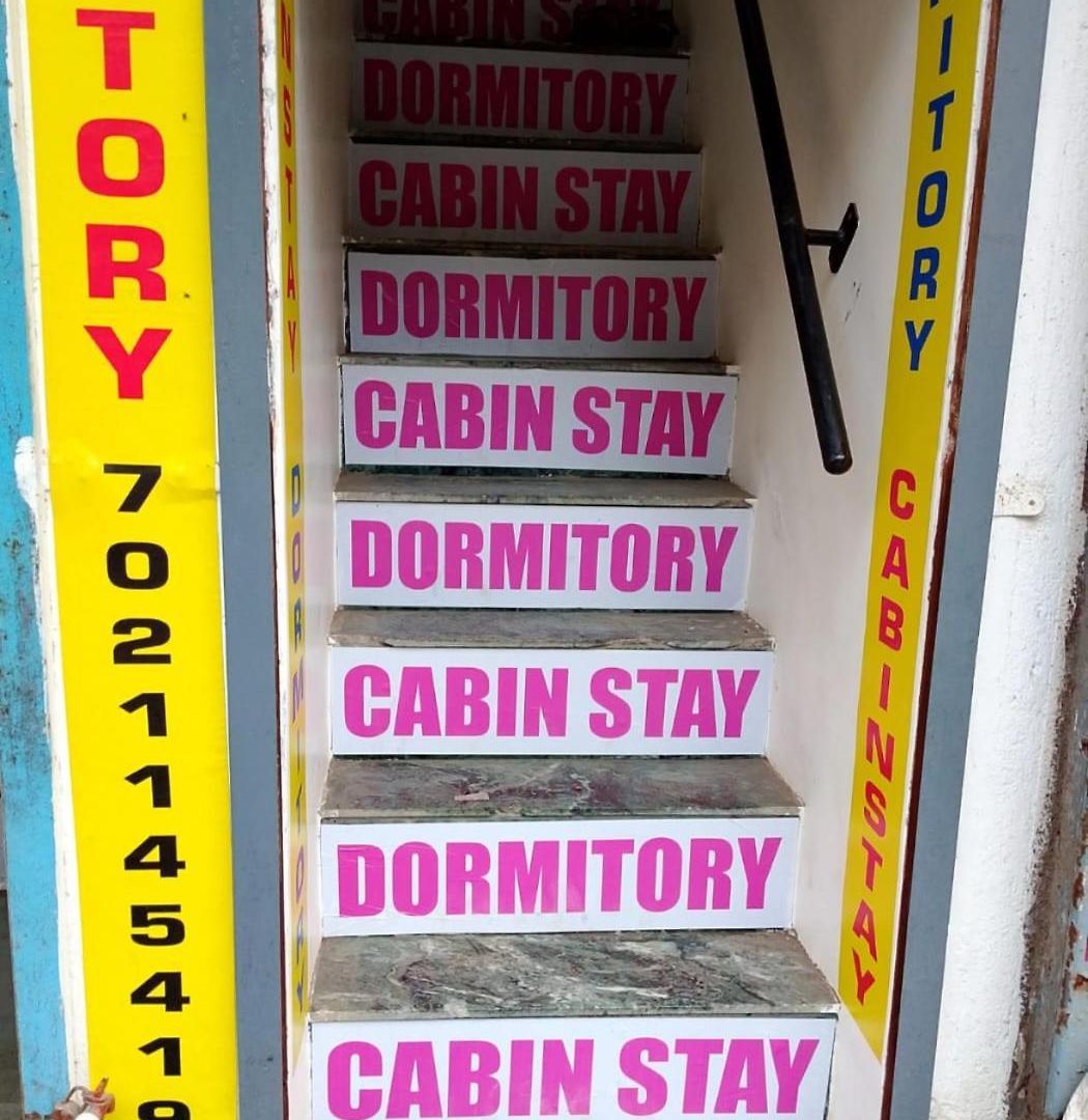 Hostel Nithyanand Male Cabinstay