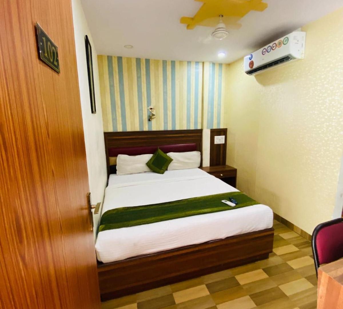 Airport Residency Guest house *