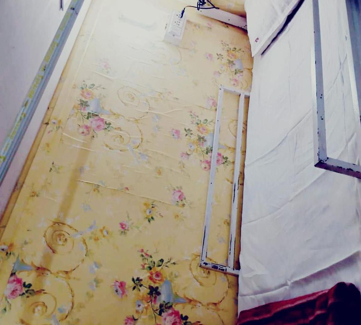 Hostel Sky Andheri Near Railway Station *