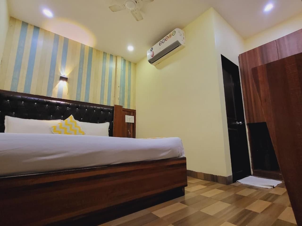 Airport Residency Guest house