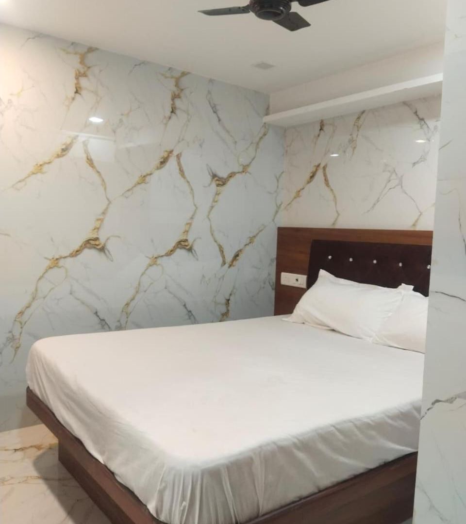Guest house King Falcon