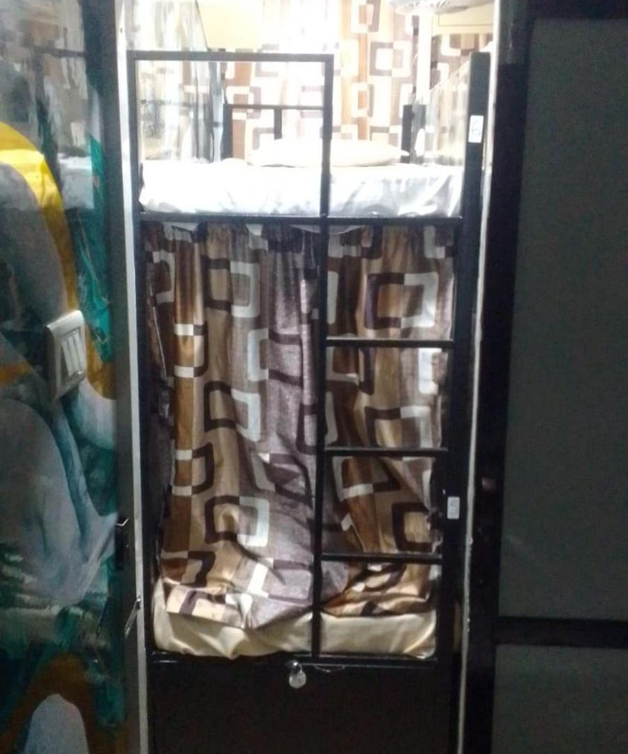 Hostel Nithyanand Male Cabinstay *